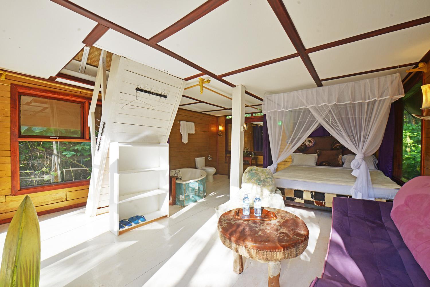Malakai Eco Lodge Kitende Ngoại thất bức ảnh