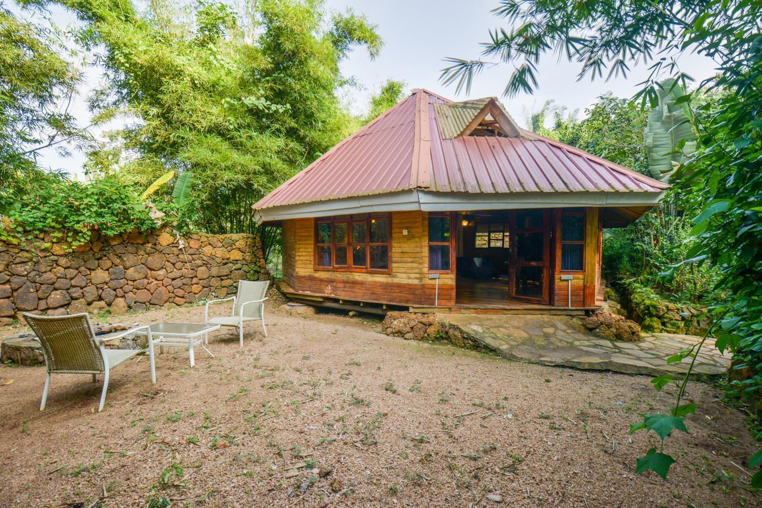 Malakai Eco Lodge Kitende Ngoại thất bức ảnh